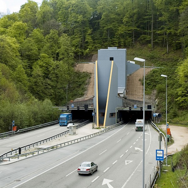 N02 Tunnel Belchen Zweite Instandsetzung