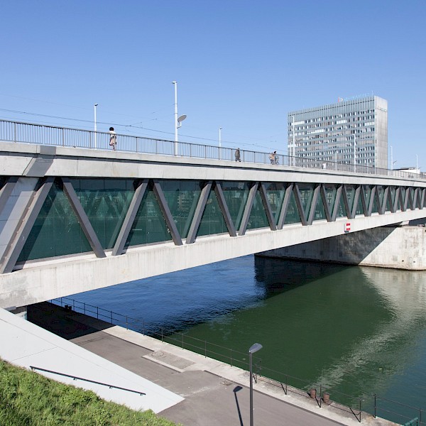 Dreirosenbrücke, Erdbebenertüchtigung